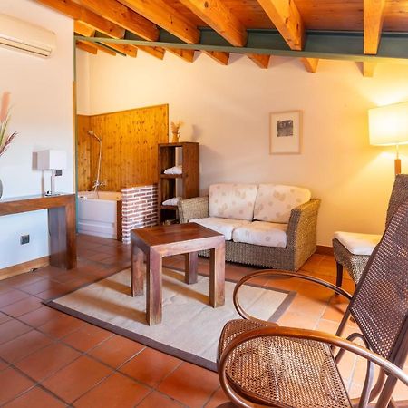 Hospederia El Arco Hotell Villavieja del Lozoya Exteriör bild